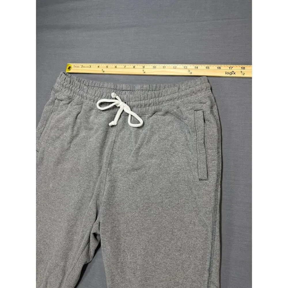 The North Face Men’s Gray Jogger Sweatpants Size S Regular Fit Logo Patch